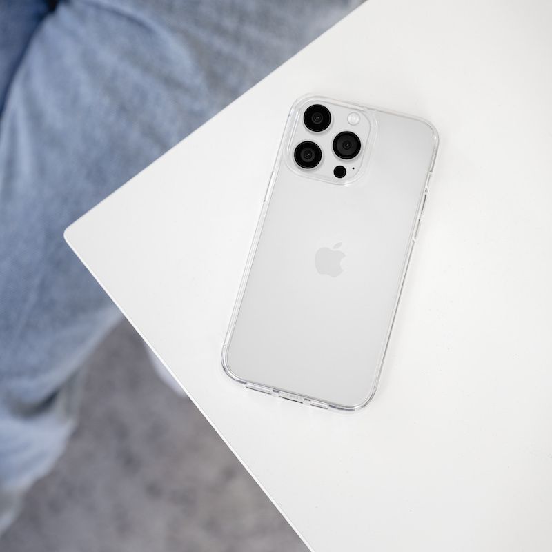 SwitchEasy Pure M PC+TPU Protective Case with MagSafe for iPhone 15 Series (2023)