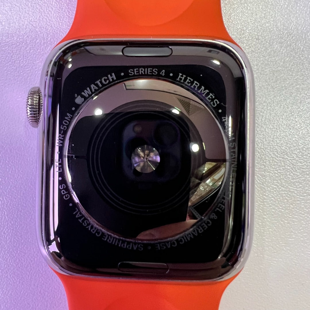 Apple Watch Series 4 Hermès 44MM Stainless Steel & Ceramic Case Sapphire Crystal GPS LTE WR-50M (Well Used)