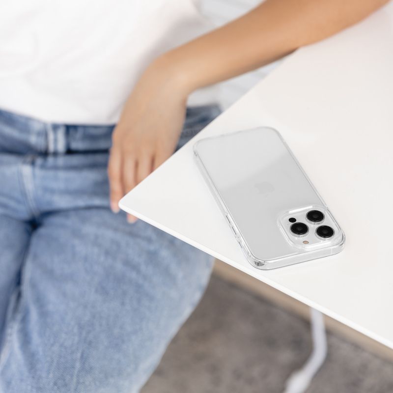 SwitchEasy Pure M PC+TPU Protective Case with MagSafe for iPhone 15 Series (2023)