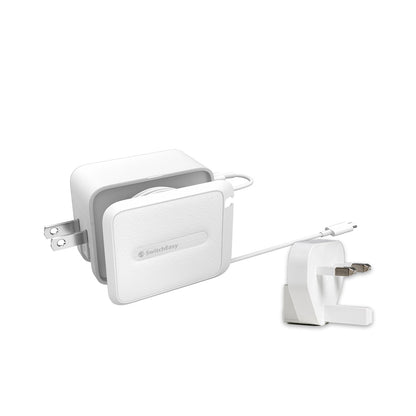 SwitchEasy PowerBuddy PD&QC Wall Charger with USB-A & USB-C (30W), White (UK Plug)
